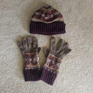 Vintage American Eagle "Limited Edition" wool hat and glove matching set
